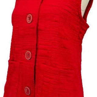 QUILTED POCKET VEST IN APPLE