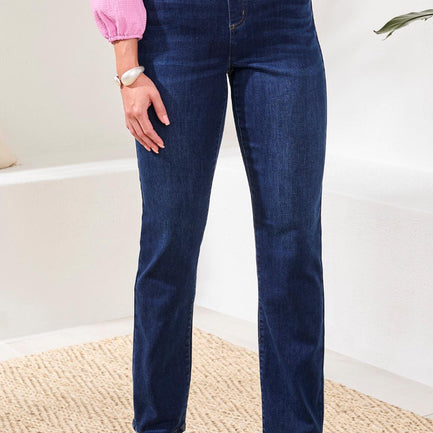 SOPHIA CURVY BOUNDLESS STRETCH STRAIGHT JEANS